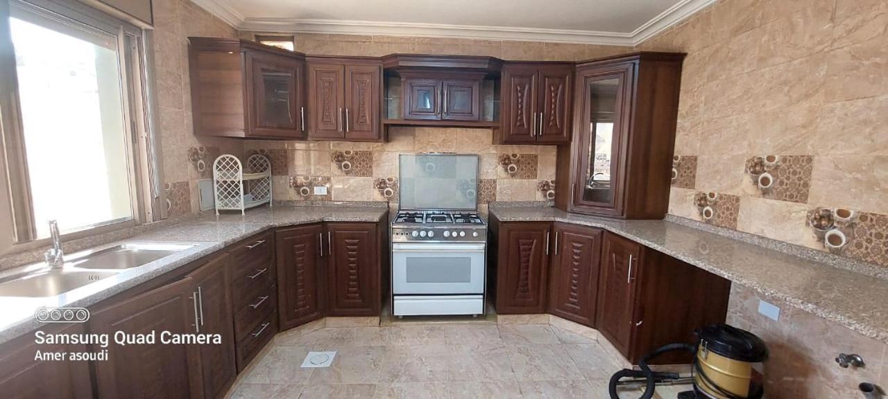 Noor Apartment Wadi Musa Exteriör bild
